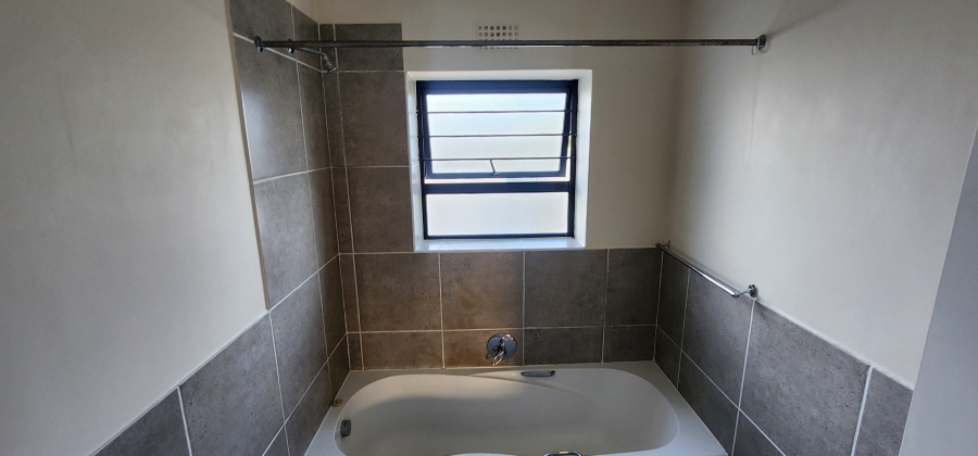 2 Bedroom Property for Sale in Parklands Western Cape